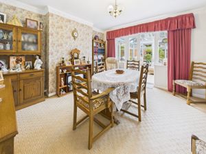 DINING ROOM- click for photo gallery